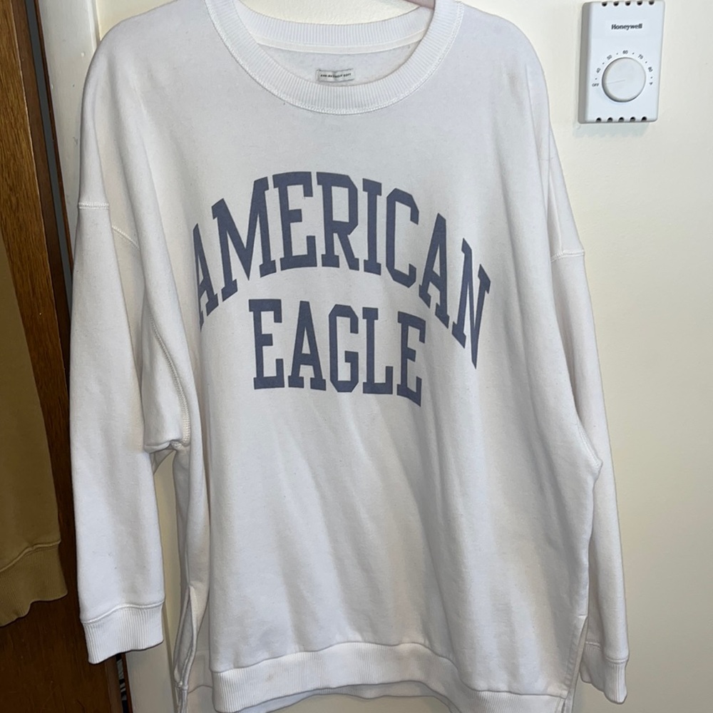 Oversized American Eagle crew neck